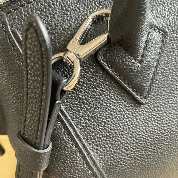 Louis Vuitton black leather top handle bag - Picture 12 of 13